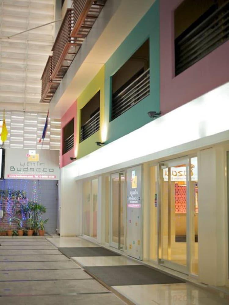 Budacco The Living Place Bangkok Exterior foto